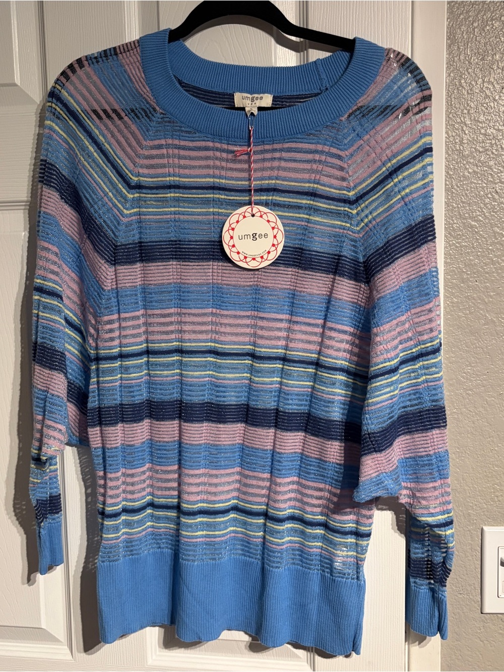 NWT Umgee Light weight Knit Top Women’s Size Small Semi Sheer oversized